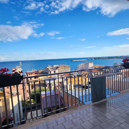 Serenity Naxos Vacation Apartment Giardini Naxos